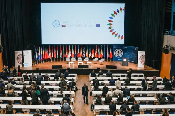V Praze probíhá ministerská konference o kybernetické a digitální bezpečnosti
