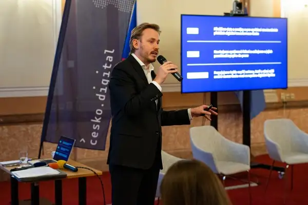 Česko.Digital & STEM: Češi chtějí digitální služby státu, ale bez politické podpory se jejich rozvoj nepohne
